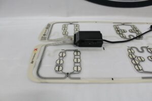 Ce capteur d’occupation de siège pour Mercedes-Benz Classe B W246 est une pièce d’origine constructeur conçue pour garantir la détection précise de la présence du passager. Il joue un rôle crucial dans le déclenchement des systèmes de sécurité tels que les airbags. Ce module électronique neuf est indispensable pour remplacer un capteur usé ou défectueux. Idéal pour tout véhicule Mercedes souhaitant conserver des équipements 100 % OEM.